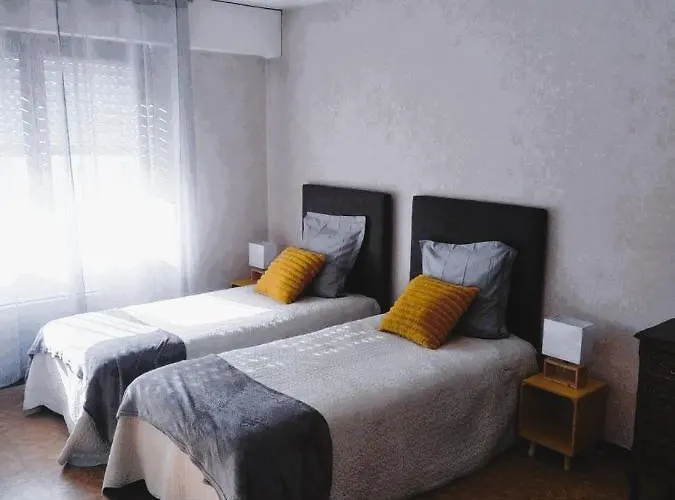 דירה Paisible Studio Avec Agreable Loggia 2 Mn Du Centre אקס-לה-באינס