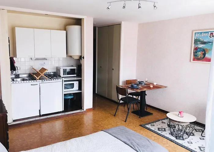 Paisible Studio Avec Agreable Loggia 2 Mn Du Centre *