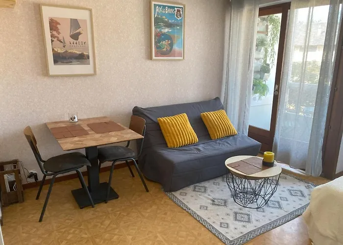 Apartment Paisible Studio Avec Agreable Loggia 2 Mn Du Centre